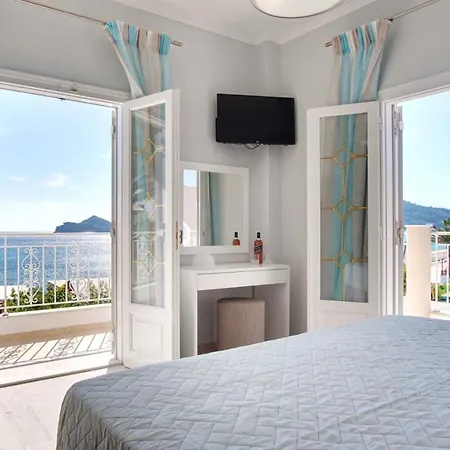Apartment Azure Mare Agios Georgios Pagon