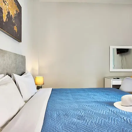 Azure Mare Apartment Agios Georgios Pagon