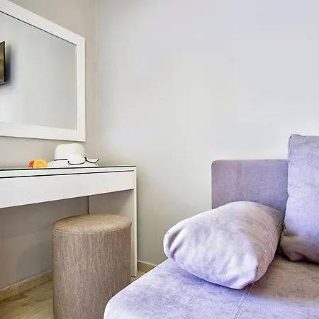 Apartment Azure Mare Agios Georgios Pagon