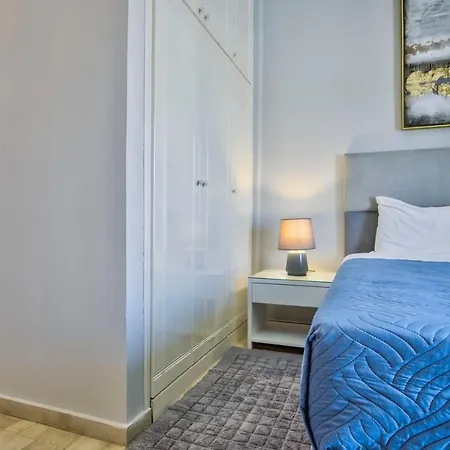 Azure Mare Apartament