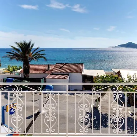 Appartamento Azure Mare Agios Georgios Pagon